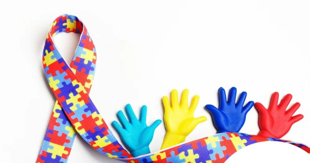 Abril Azul: diagnóstico tardio é desafio a mais para mulheres com Transtorno do Espectro Autista