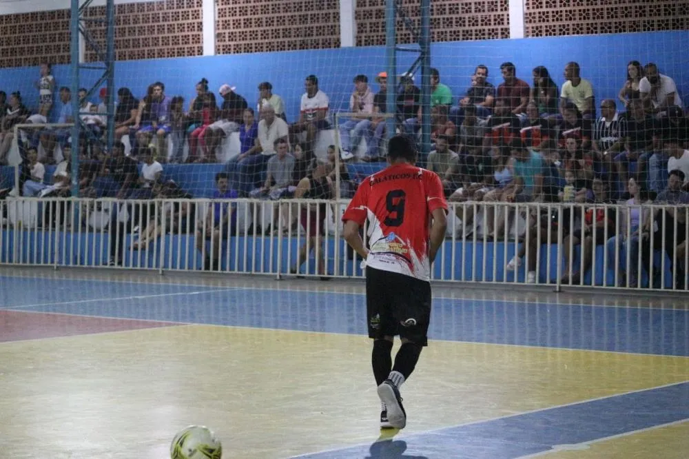 Estreia da Copa Comerciários agita Pinhalão e reúne centenas de pessoas no Ginásio Naim Nicolau