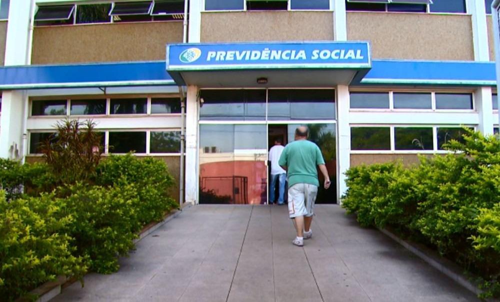 INSS cobra segurados que receberam a desaposentação