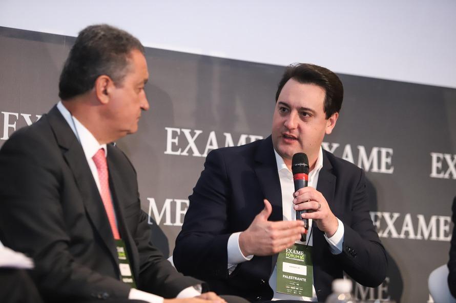 Governador apresenta potenciais do Paraná em fórum da revista Exame