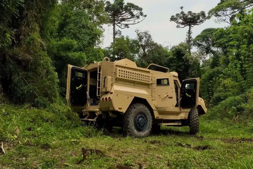 Governo do Paraná planeja comprar 12 blindados para fortalecer forças policiais