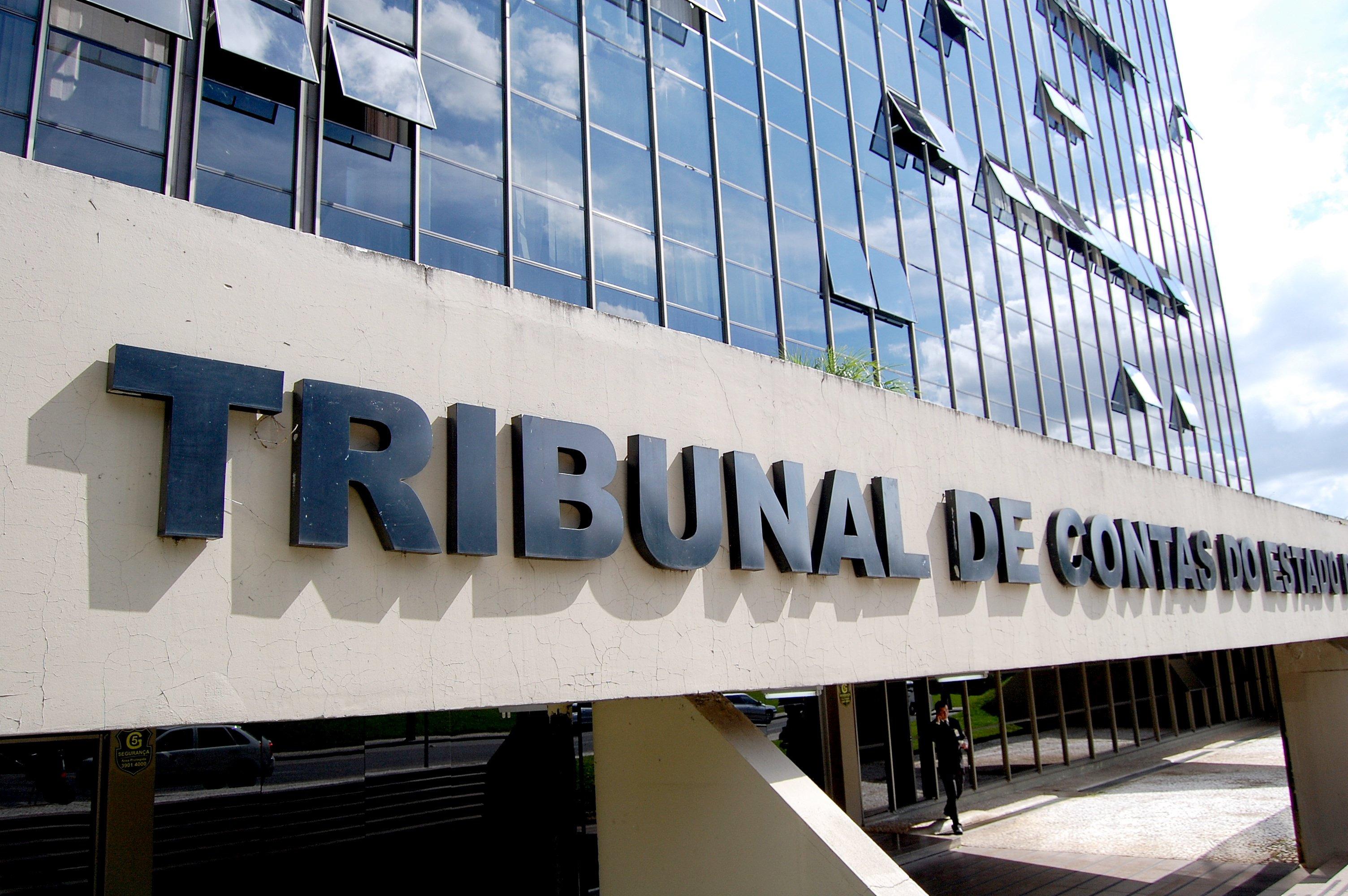 TCE-PR cobra publicidade de editais de licitação lançados pelos municípios