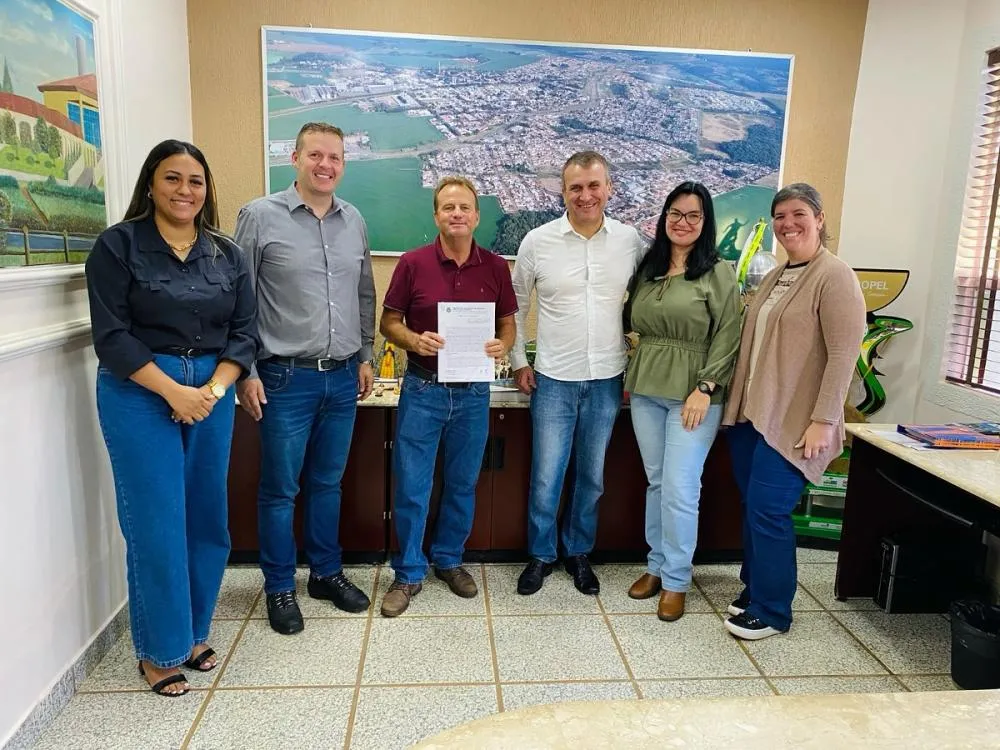 Associação Cristã e prefeitura firmam parceria para aumentar atendimento em Arapoti
