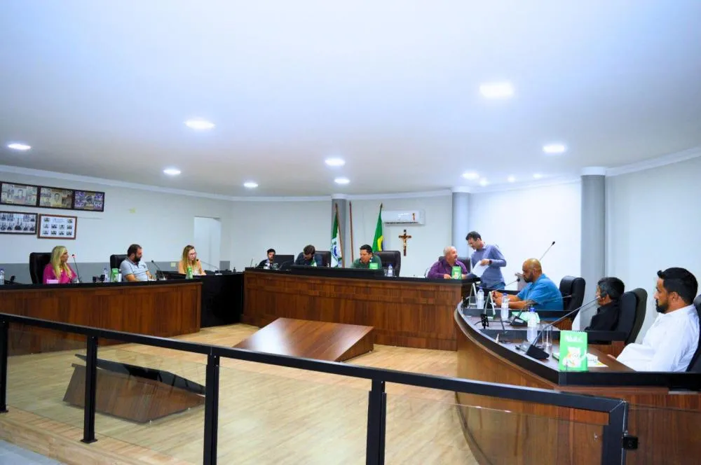 Vereadores aprovam aumento de benefícios para motoristas e fortalecem projetos sociais em Santana do Itararé