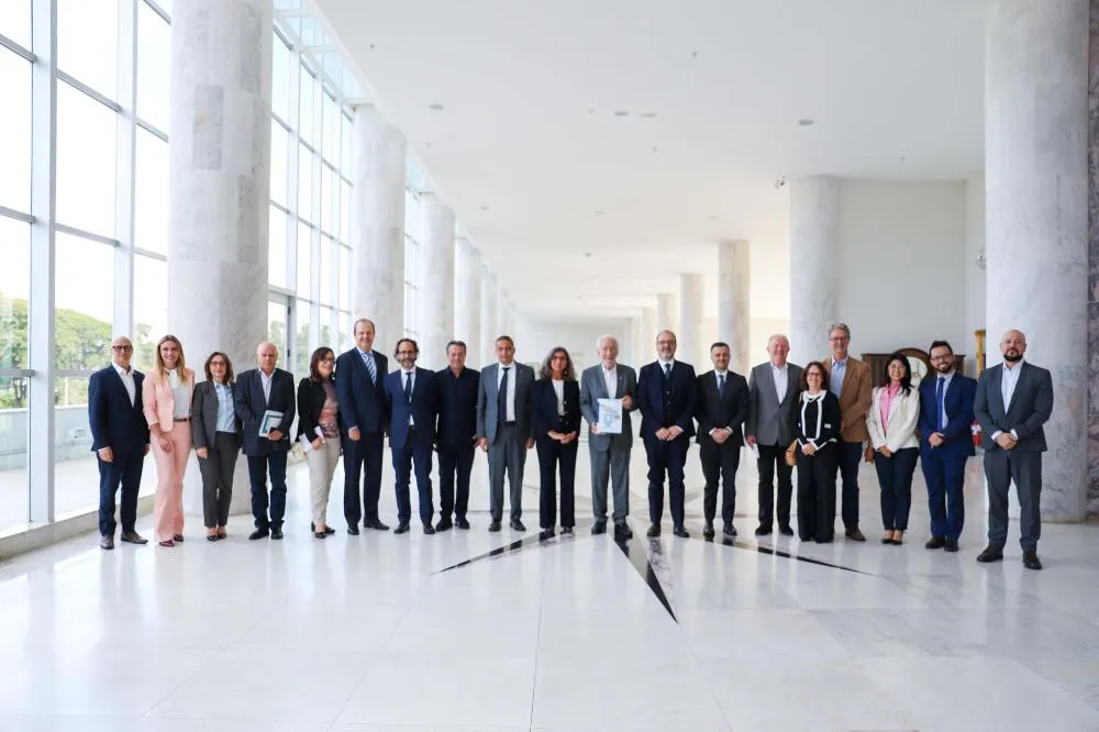 Paraná assina acordos com região italiana da Emilia-Romagna