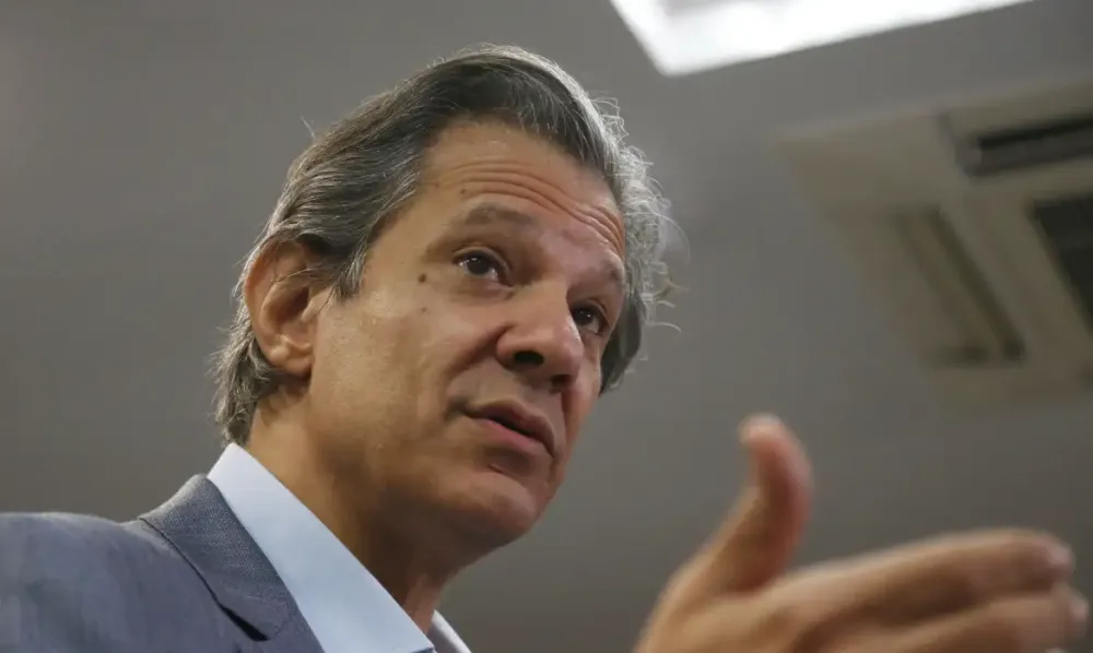 Haddad apresenta a Lula novas medidas para segurar gastos e elevar arrecadação