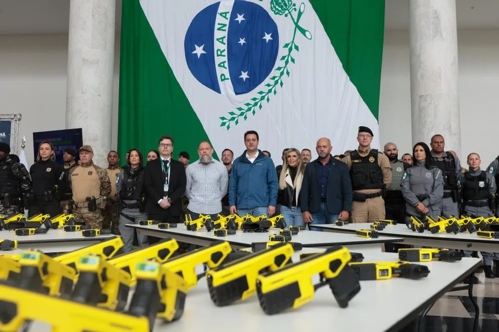 Com tecnologia de última geração, Paraná entrega 1,4 mil armas não letais para as polícias