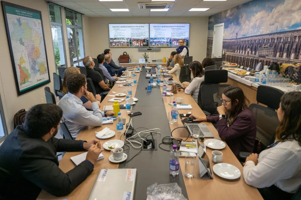 Itaipu recebe comitiva da UNOPS e debate retomada das obras do campus da Unila