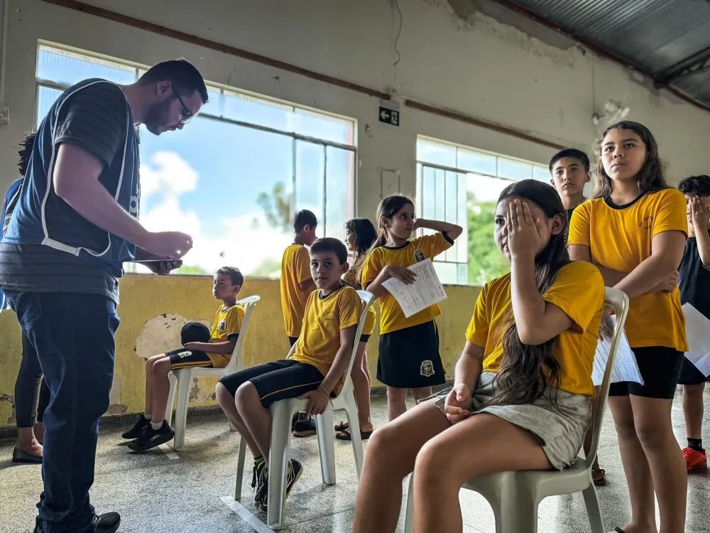 Programa “Bons Olhos Paraná” realiza atendimentos oftalmológicos em Japira