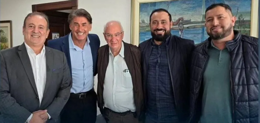 Deputado Moacyr Fadel e prefeitos discutem fortalecimento do turismo nos Campos Gerais