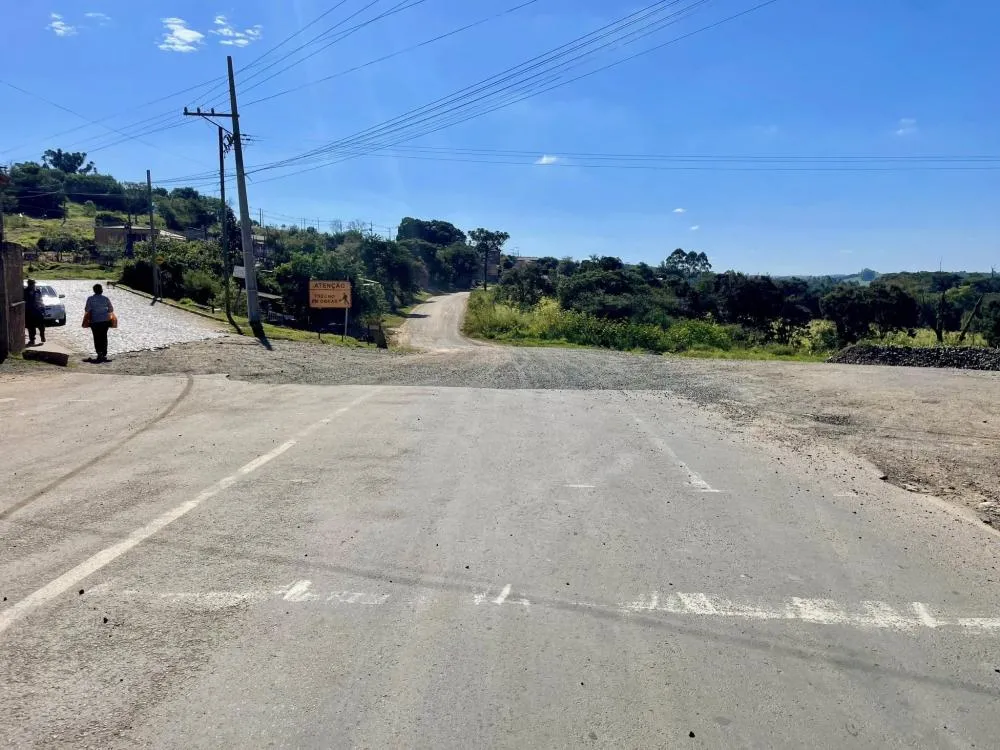 Trecho urbano da PR-151 é interditado para obras de pavimentação em Sengés