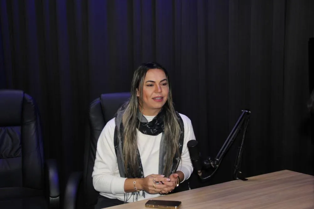 Identidade, superação e aceitação marcam a trajetória de uma tomazinense em busca de seu verdadeiro “eu”