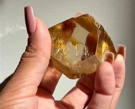 Agência Nacional de Mineração encontra diamante avaliado em R$ 16 milhões, o segundo maior do Brasil