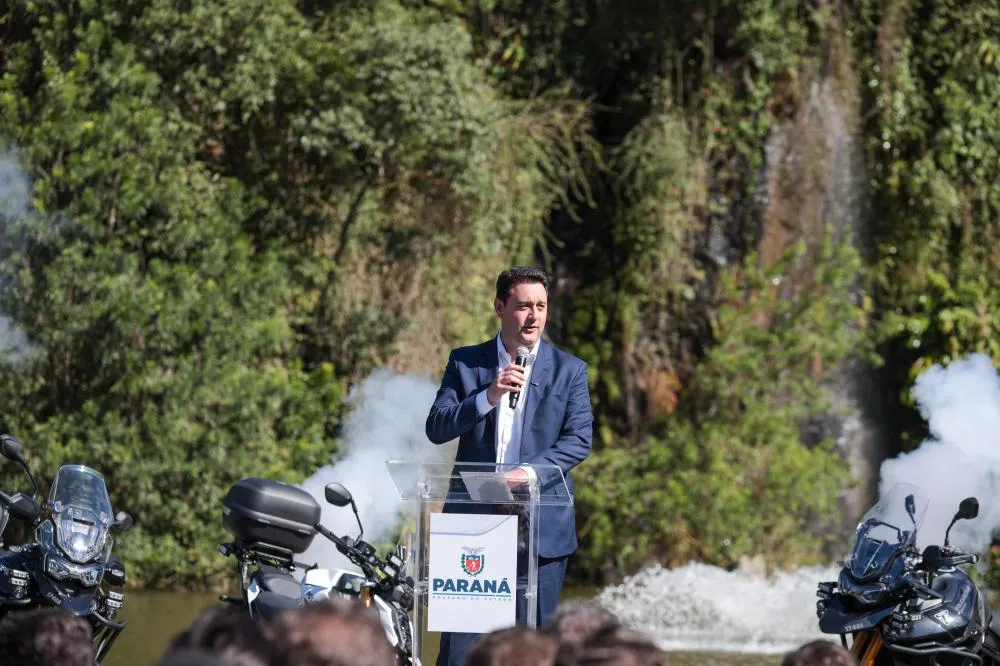 Ratinho Junior entrega 431 viaturas para a Polícia Militar do Paraná