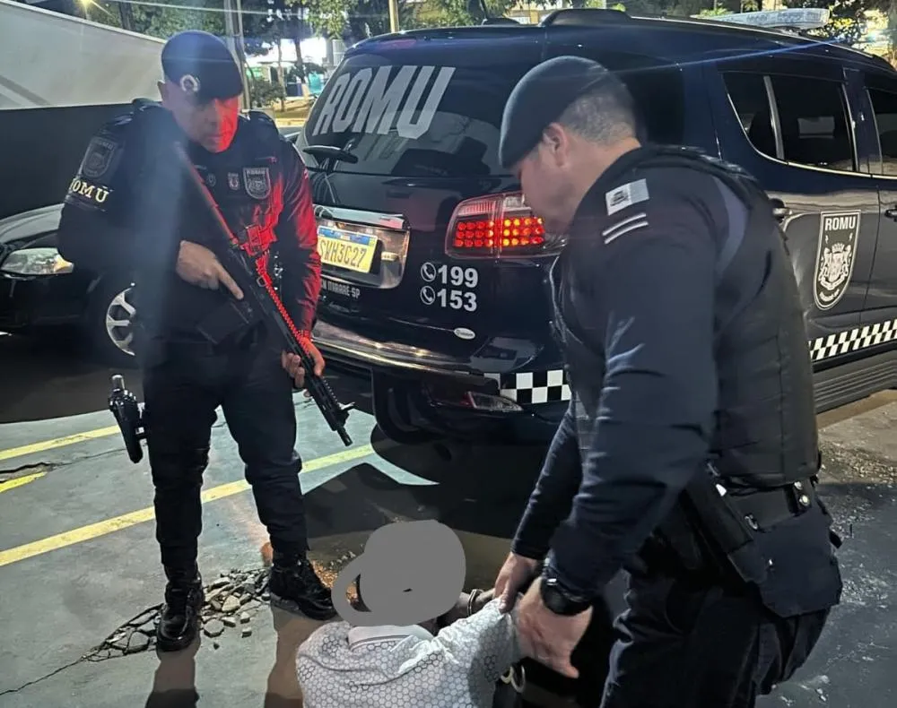 Polícia prende suspeitos de assalto a mão armada em posto de combustíveis de Sengés