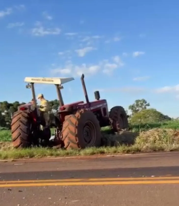 Acidente entre carro e trator deixa um morto no Norte Pioneiro
