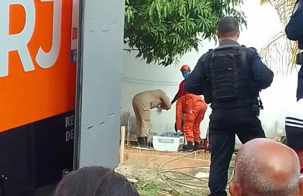 Adolescente de 14 anos mata os pais e irmão de três anos: “Faria tudo de novo”