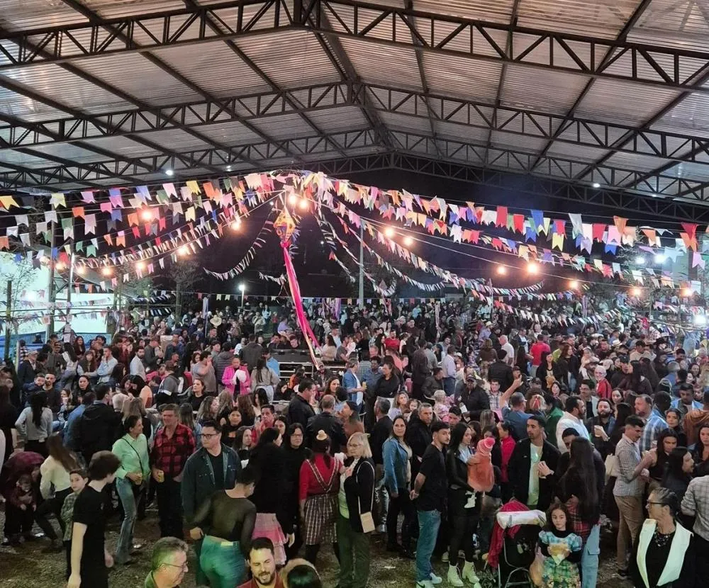 Final de semana festivo reúne mais de três mil pessoas em Pinhalão