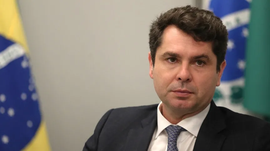 Alexandre Curi (PSD) propõe lei para criar um cadastro estadual para condenados por estupro