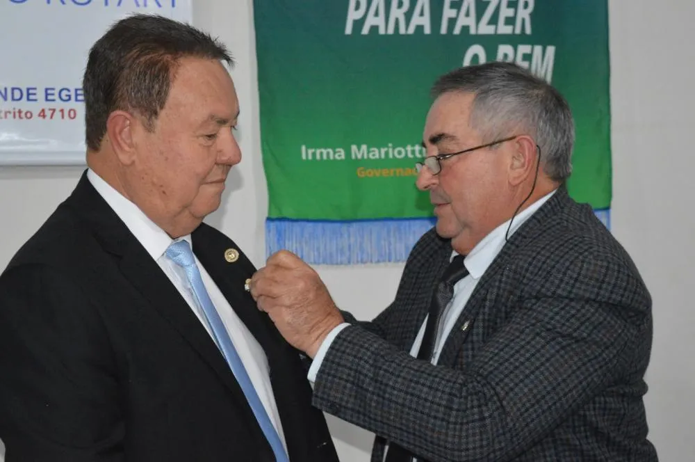 Alceu Oliveira é empossado como novo presidente do Rotary Club de Wenceslau Braz