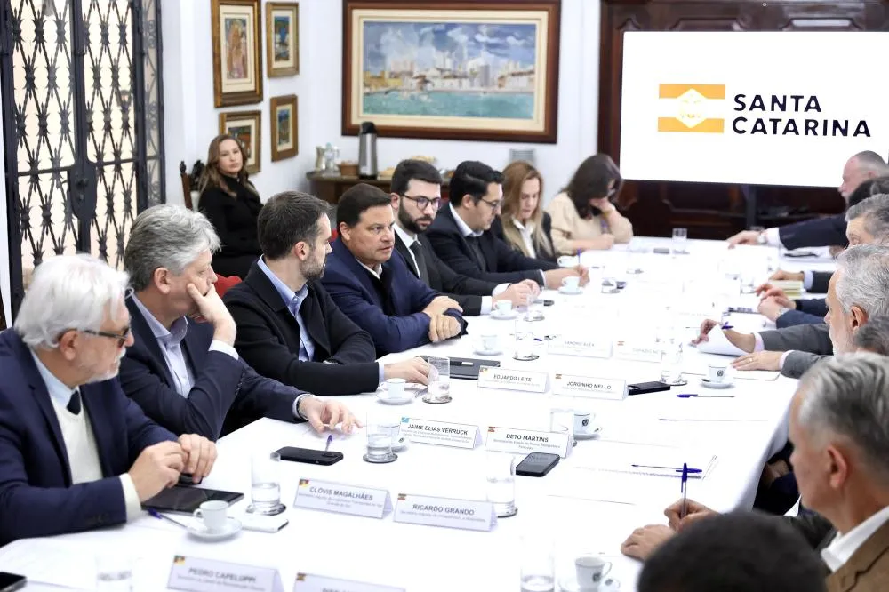 Paraná e mais três estados se mobilizam para melhorar as ferrovias do Sul do Brasil