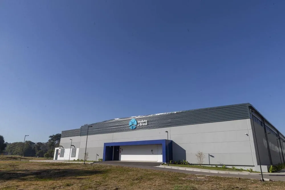 Paraná dá passo histórico e inaugura a maior biofábrica de combate à dengue do planeta