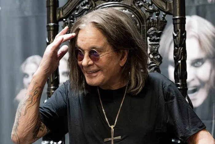 Morre Ozzy Osbourne, cantor do Black Sabbath e pioneiro do heavy metal