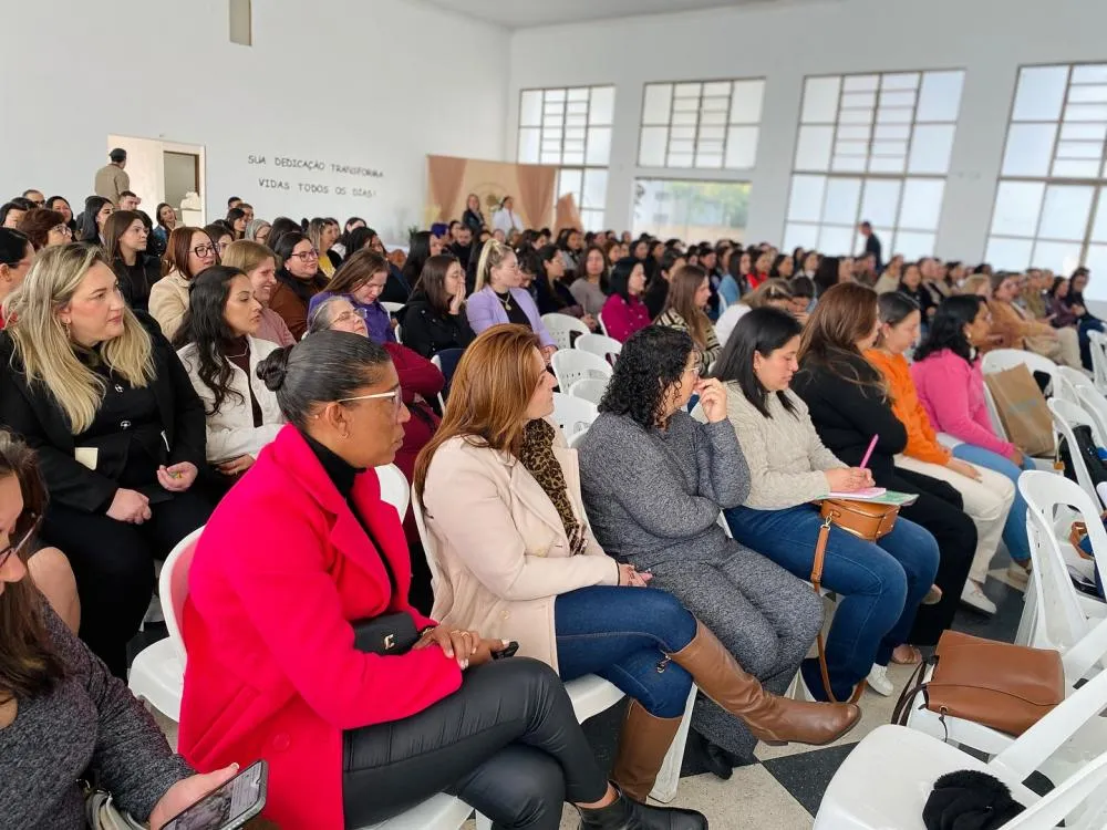 Professores de Arapoti participam de capacitação para o início do segundo semestre