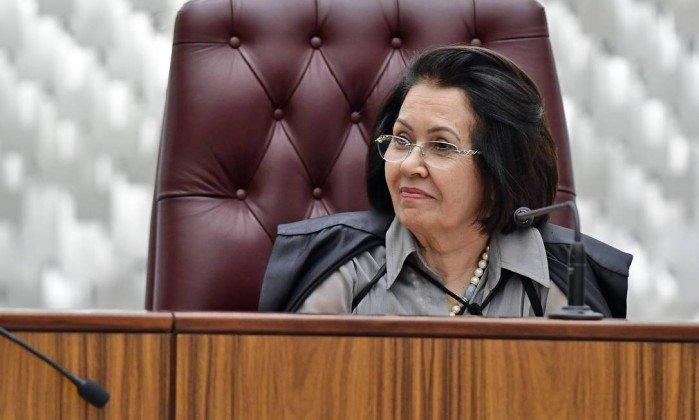 Chefe do STJ nega HC a Lula, defende Moro e critica plantonista