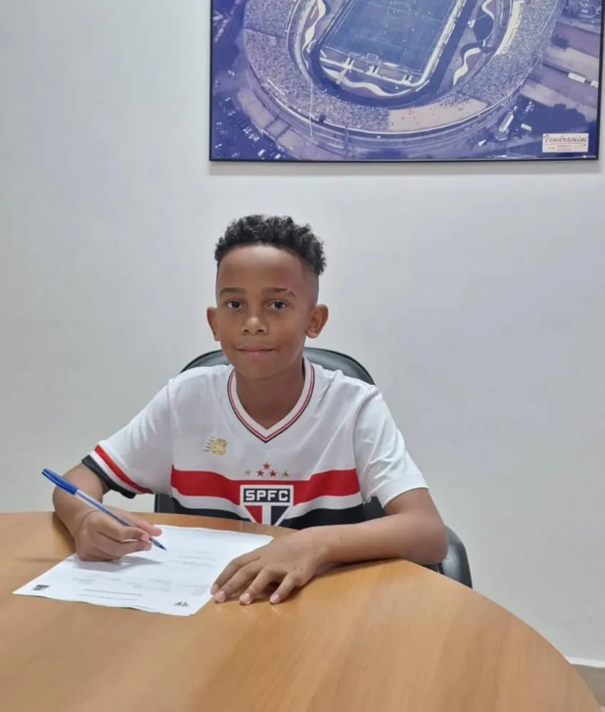 The Rise of AI-Powered Personal Assistants: How They Manage