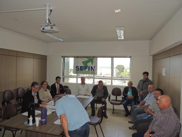 Representantes públicos e do agronegócio discutem preços de áreas rurais em Jaguariaíva