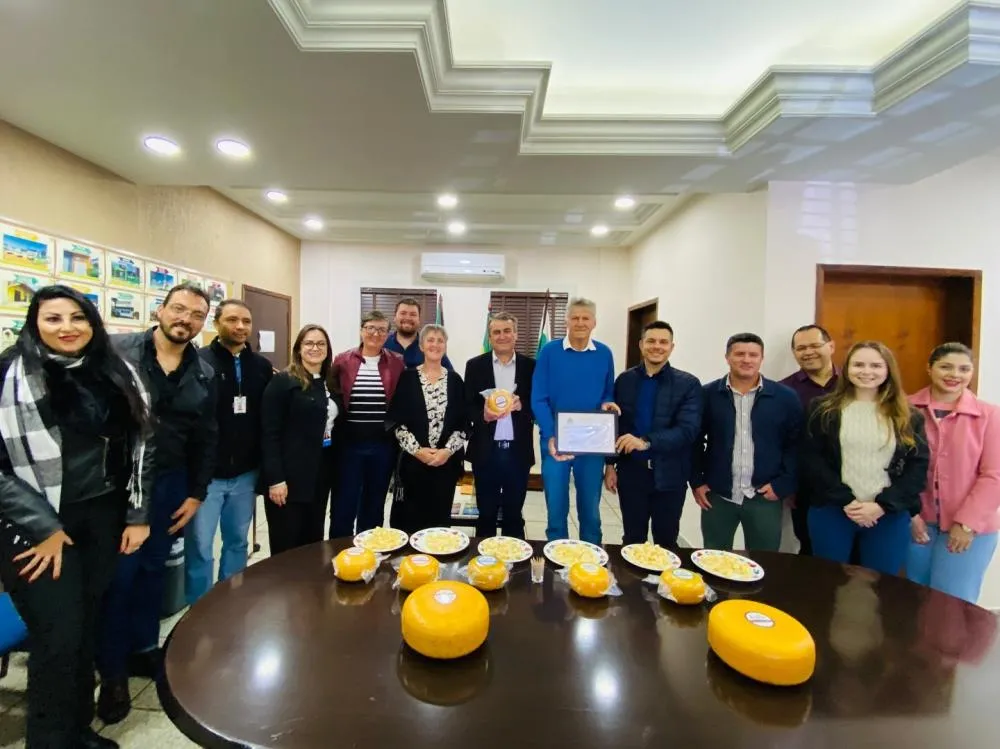 Queijo de Arapoti recebe selo nacional e ganha espaço em todo o Brasil