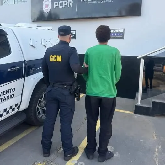 Usuário de drogas é preso por viver agredindo a própria mãe