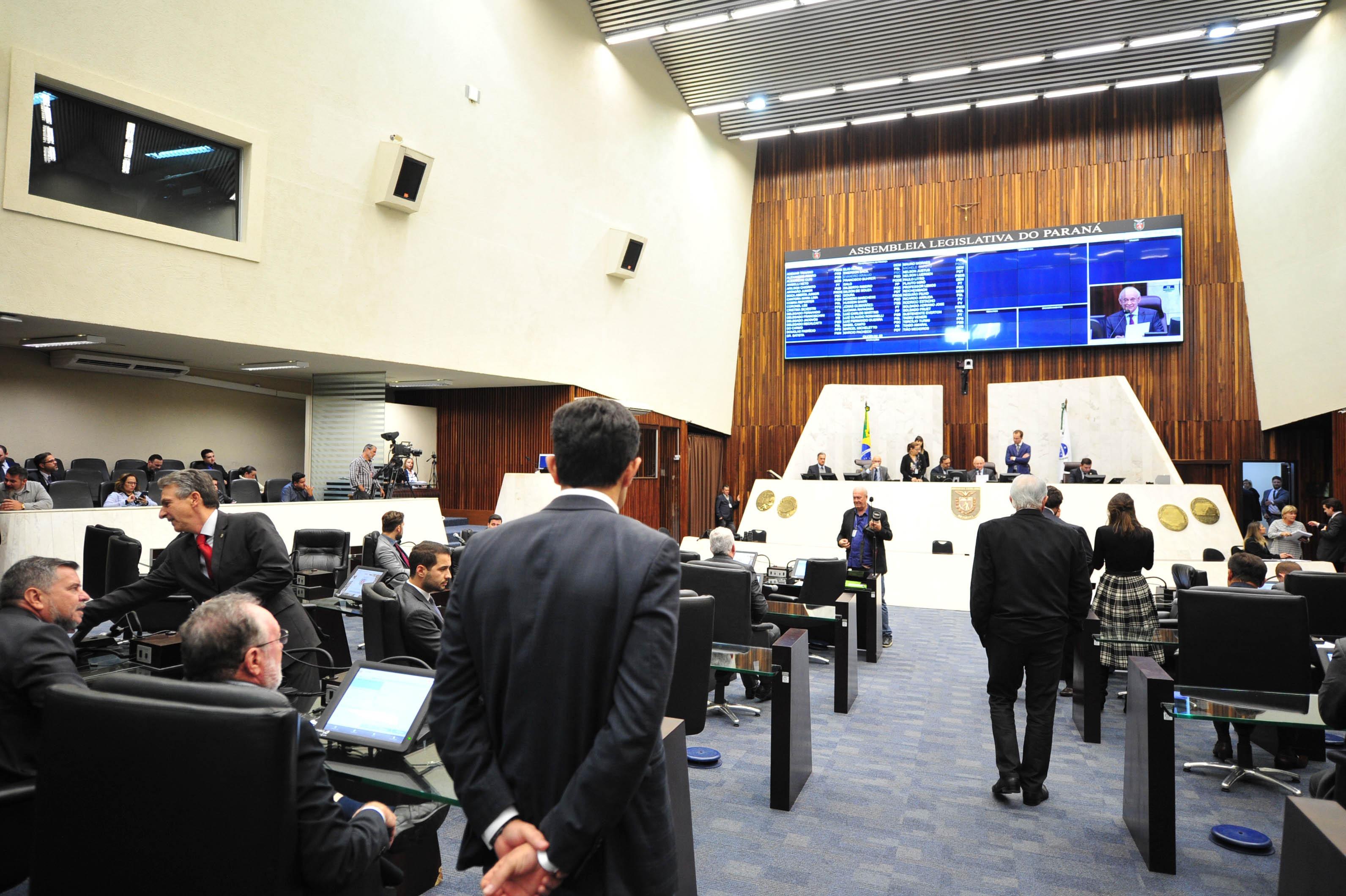 Assembleia aprova projeto que facilita repasse de recursos aos municípios