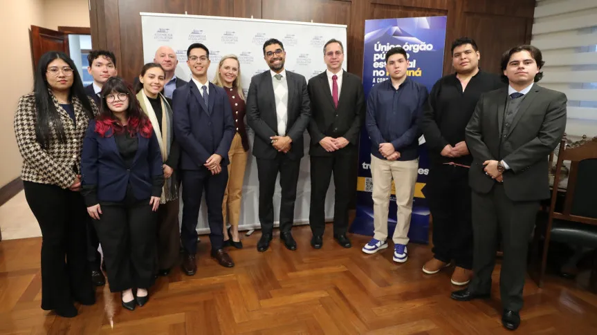 Assembleia Legislativa recebe representantes de universidade paraguaia