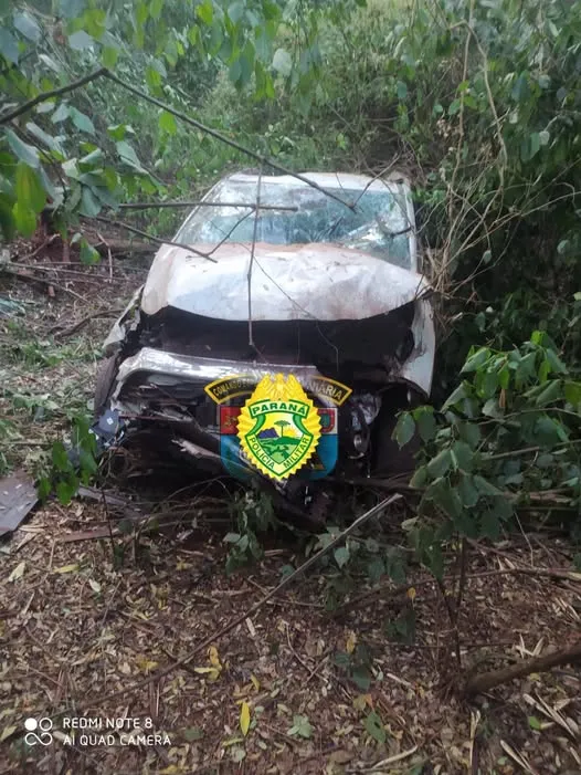 Idoso morre após carro capotar em rodovia da região