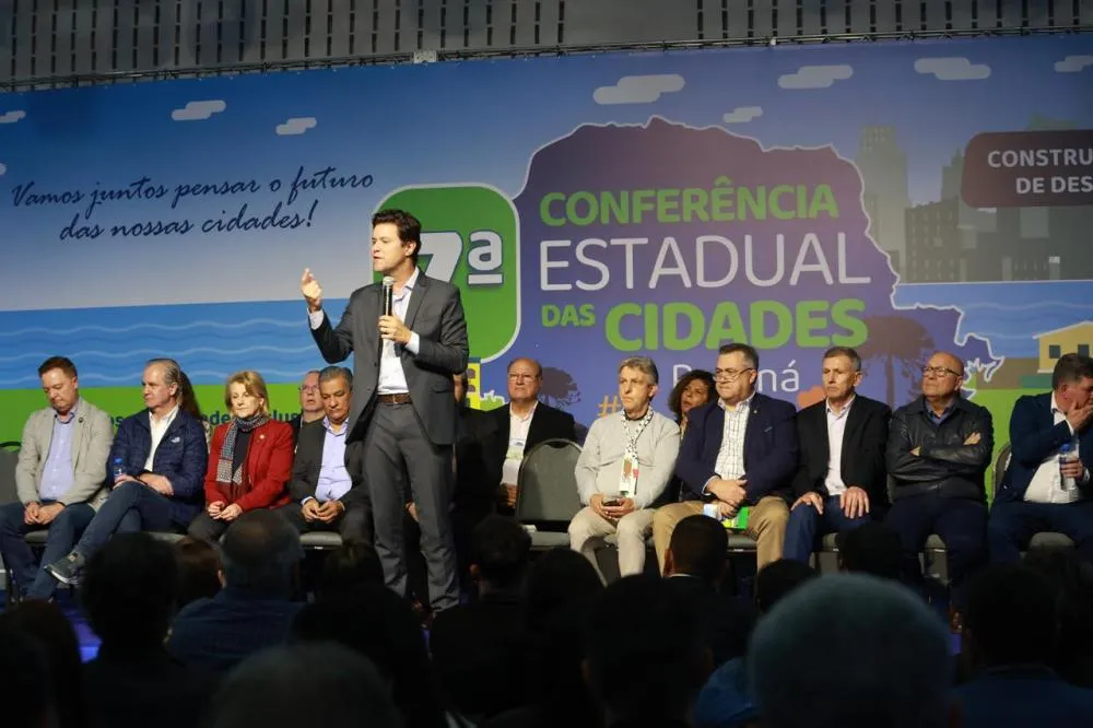 Conferência Estadual das Cidades discute futuro dos municípios paranaenses