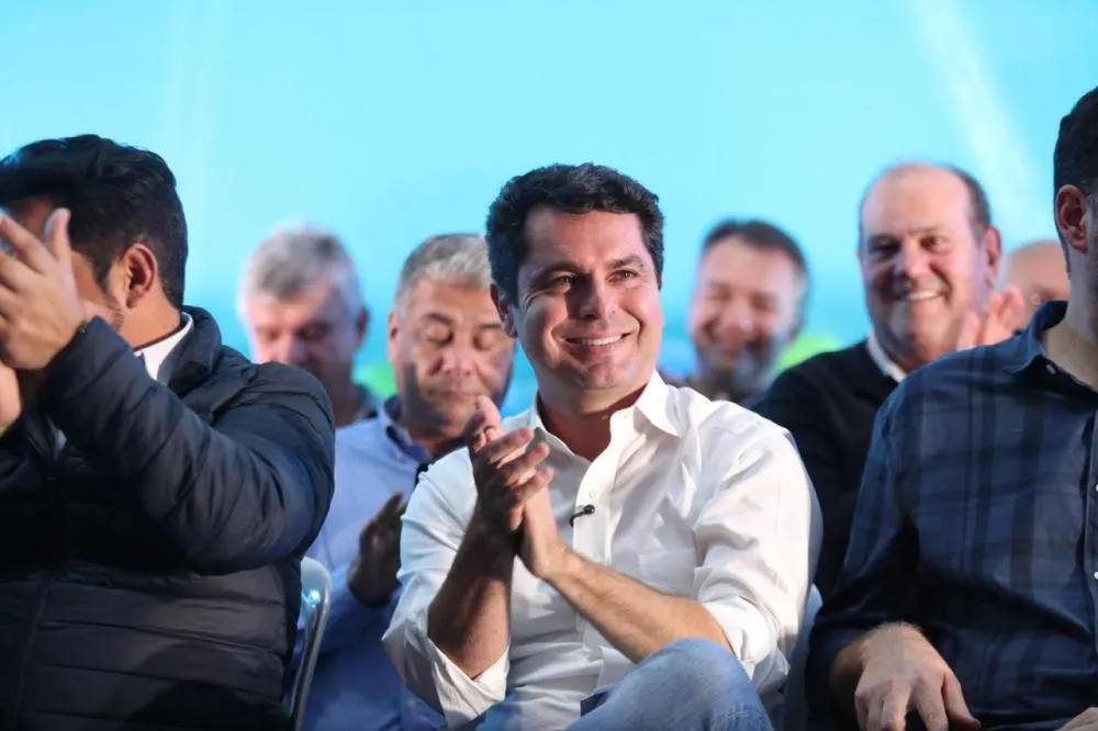 Alexandre Curi é o candidato favorito para disputar o governo do Estado em 2026, diz Paraná Pesquisas