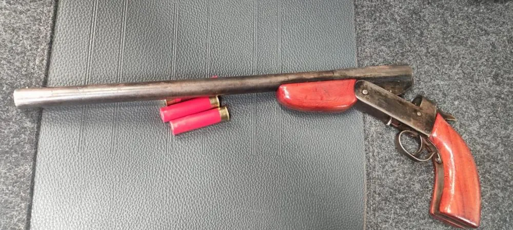 Homem é preso após ameaçar matar o vizinho em Siqueira Campos