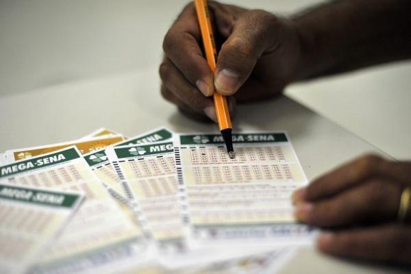 Mega-Sena poderá pagar hoje R$ 22 milhões