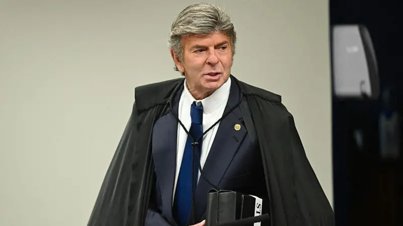 Fux vota por anular processo contra Jair Bolsonaro e aponta falhas no julgamento