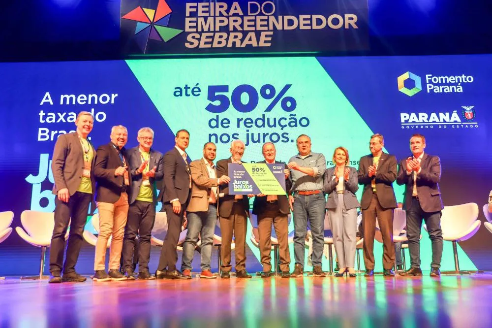 Fomento Paraná reduz taxas de juros para incentivar microcrédito e capital de giro