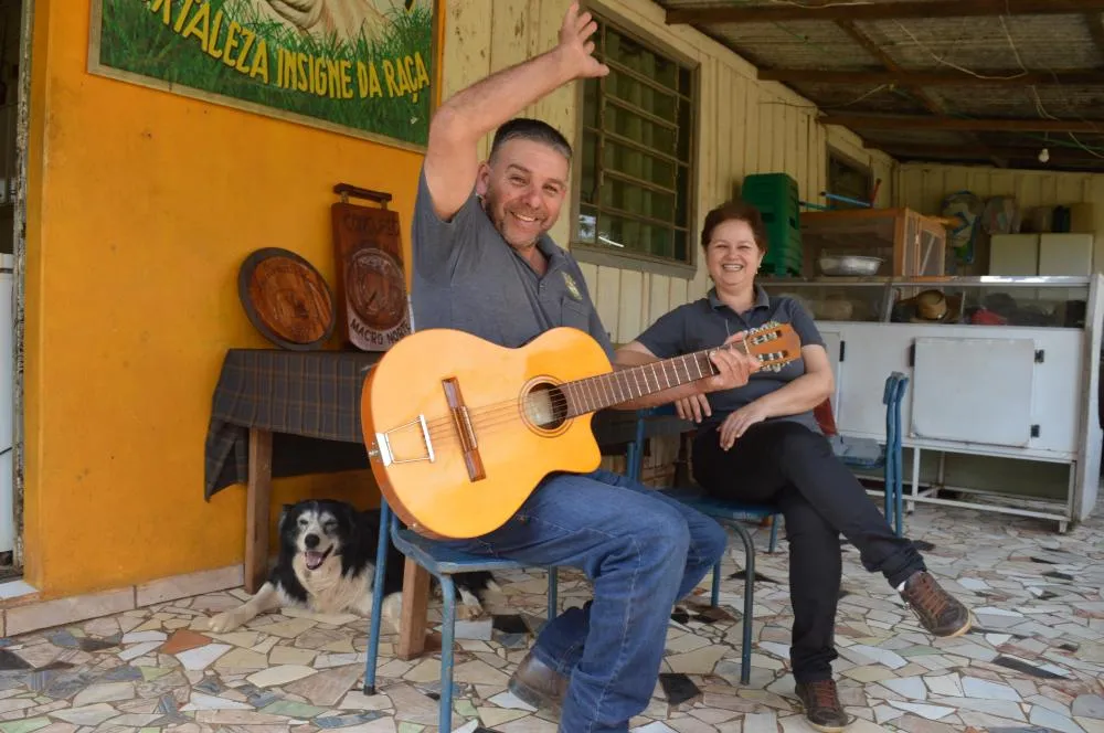 Cooperativismo leva casal santanense da falência para o sucesso internacional
