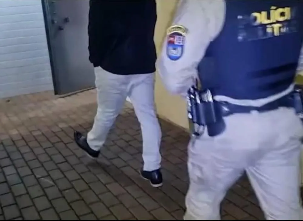 Homem fica com medo da esposa e chama a polícia após gastar R$ 3 mil na “Zona”