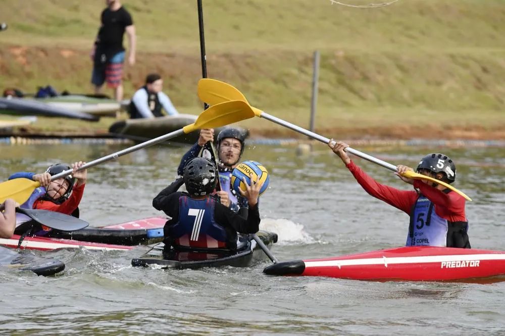 Tomazina sedia Copa Brasil de Caiaque Polo e abre os Jogos de Aventura e Natureza no Norte Pioneiro