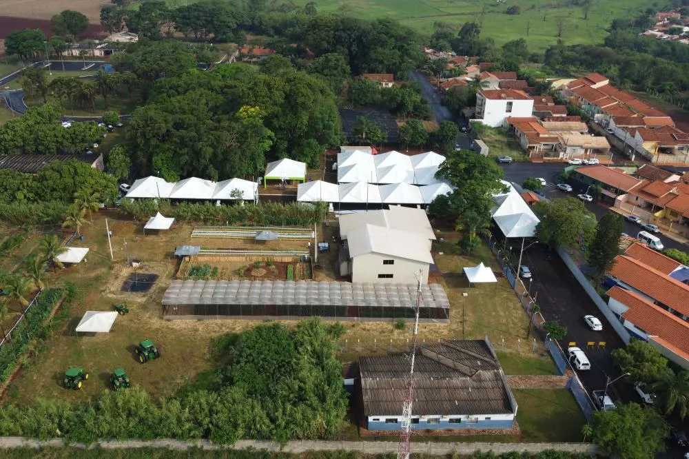 Governo e UENP anunciam primeira Biofábrica pública do Norte Pioneiro