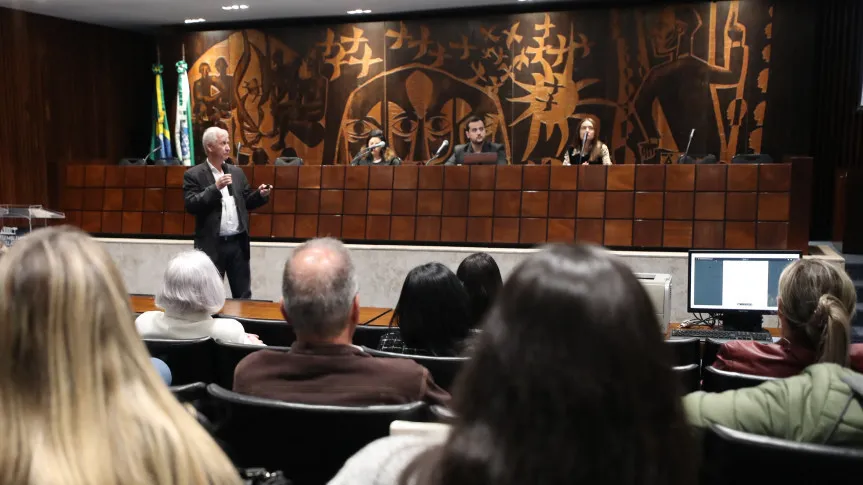 Assembleia Legislativa debate como os aspectos socioculturais influenciam a prática do bullying entre crianças e adolescentes