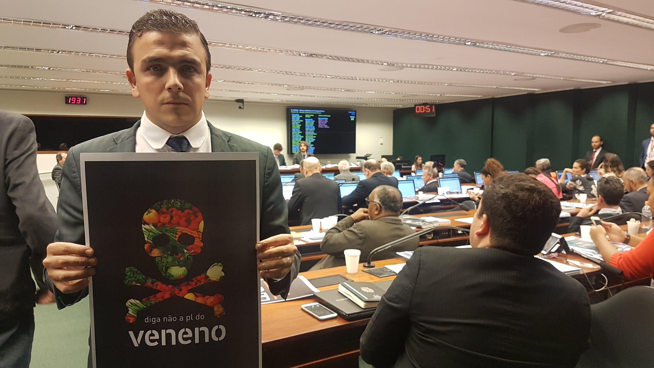 “É um crime contra a população”, diz Aliel sobre o ‘PL do Veneno’