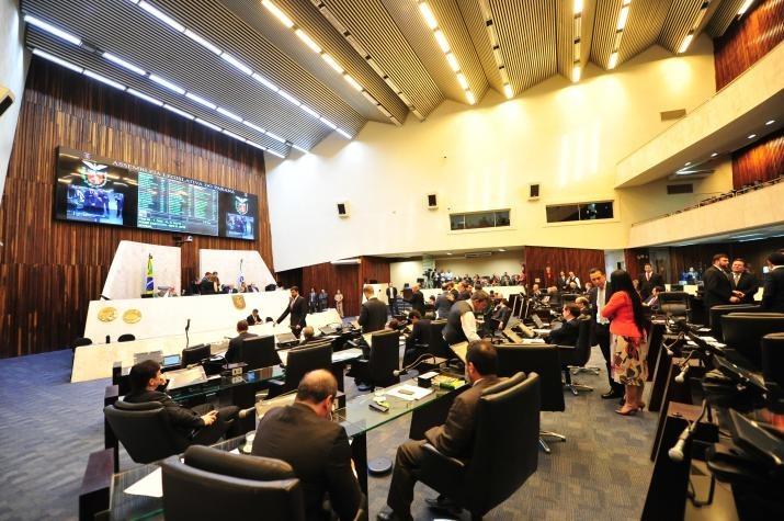 Segue para sanção projeto que amplia possibilidades de ascensão de praças da PM