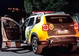 Homem é preso ao ser flagrado usando bicicleta para espancar a esposa